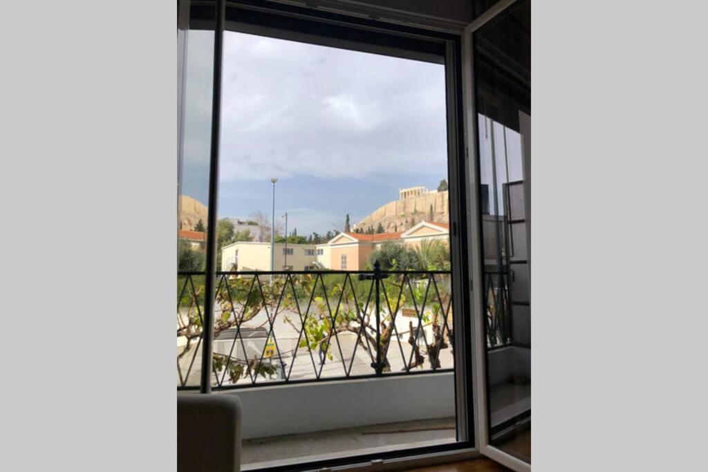 Acropolis View Huge Apartment - Centrally Located Atenas Exterior foto
