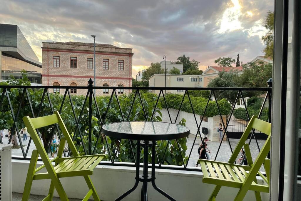 Acropolis View Huge Apartment - Centrally Located Atenas Exterior foto